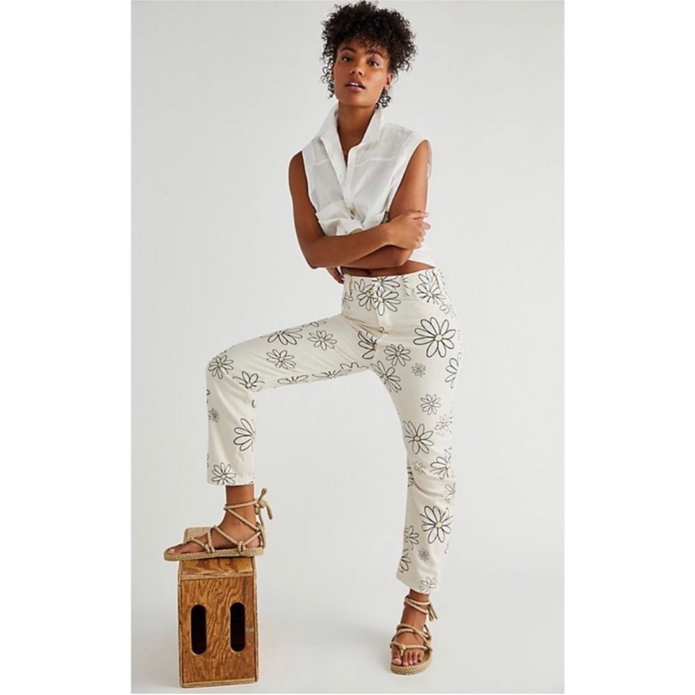 NWT Free People Daisy Wren Jeans in Neutral Motif